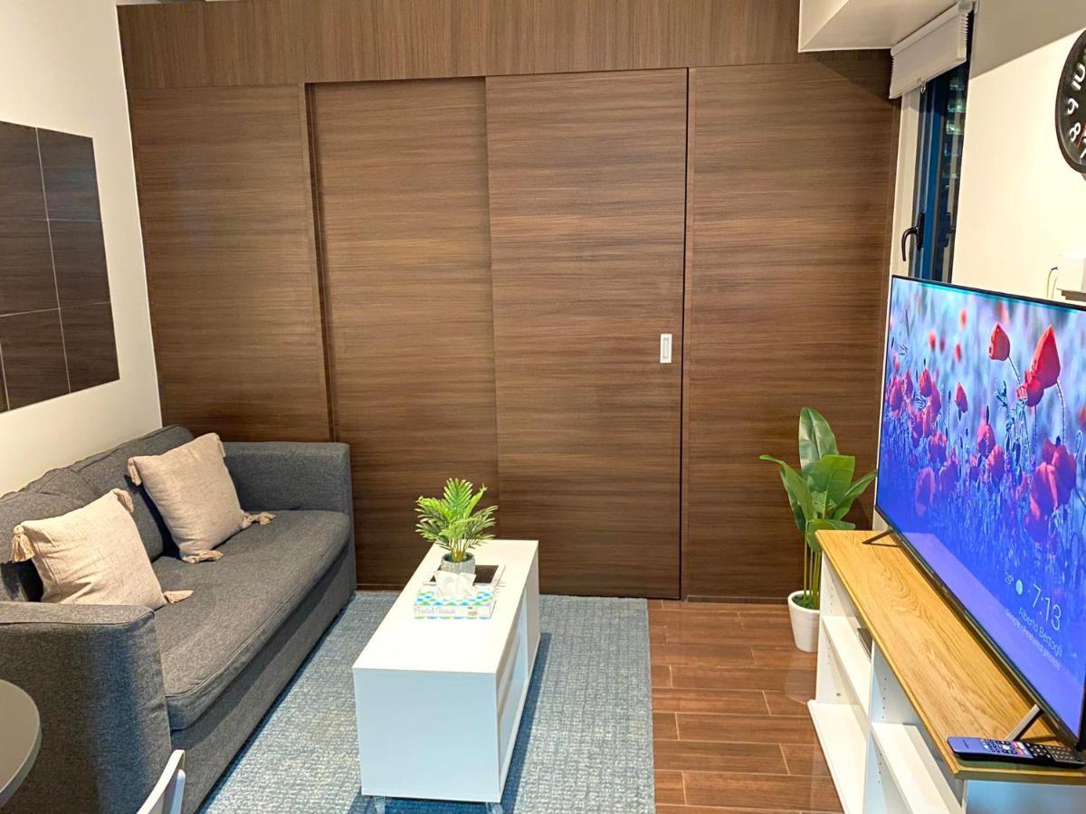 Air Residences Makati - Fully Furnished Condo With Skyline Views! マニラ市 エクステリア 写真