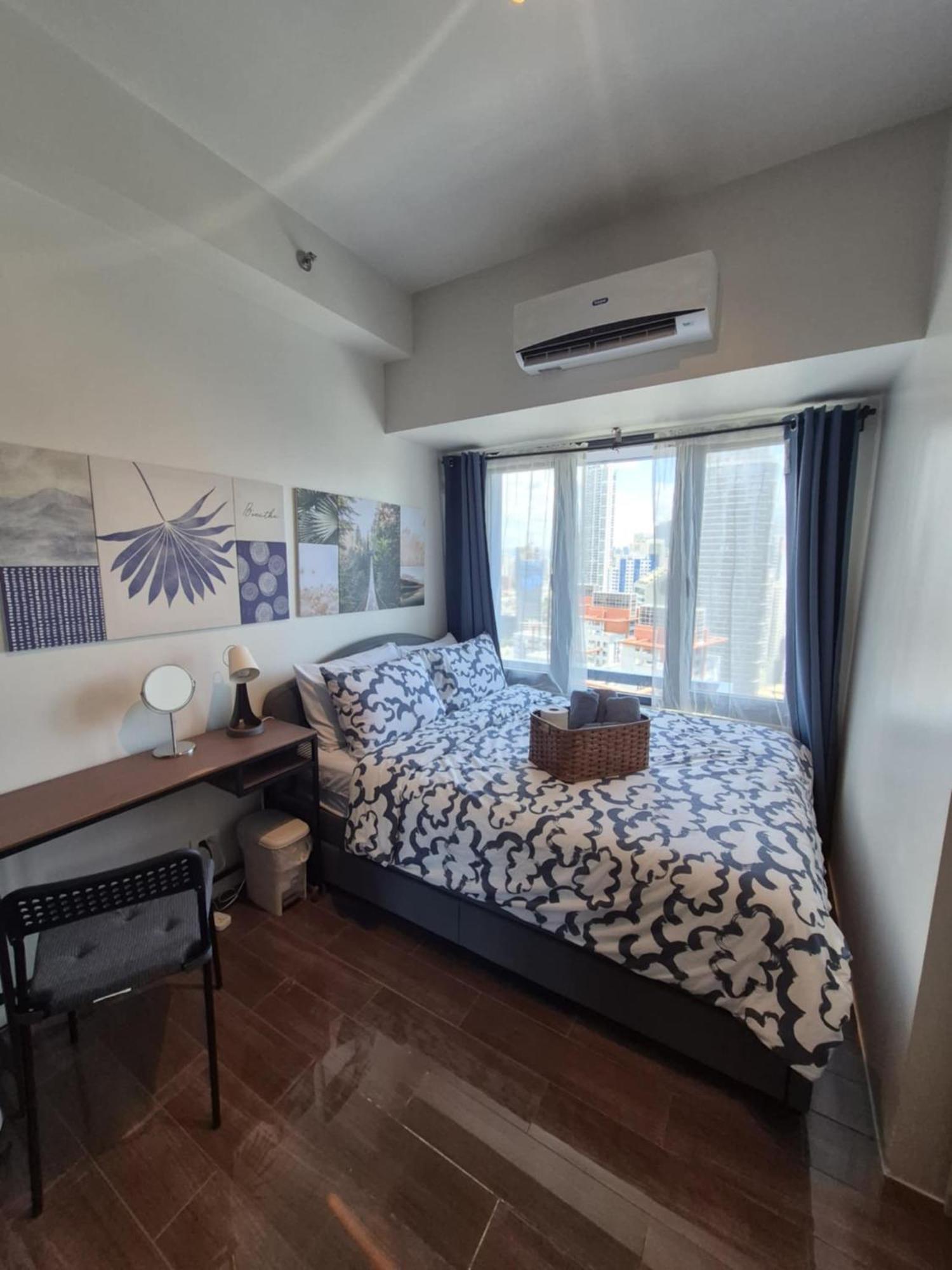 Air Residences Makati - Fully Furnished Condo With Skyline Views! マニラ市 エクステリア 写真