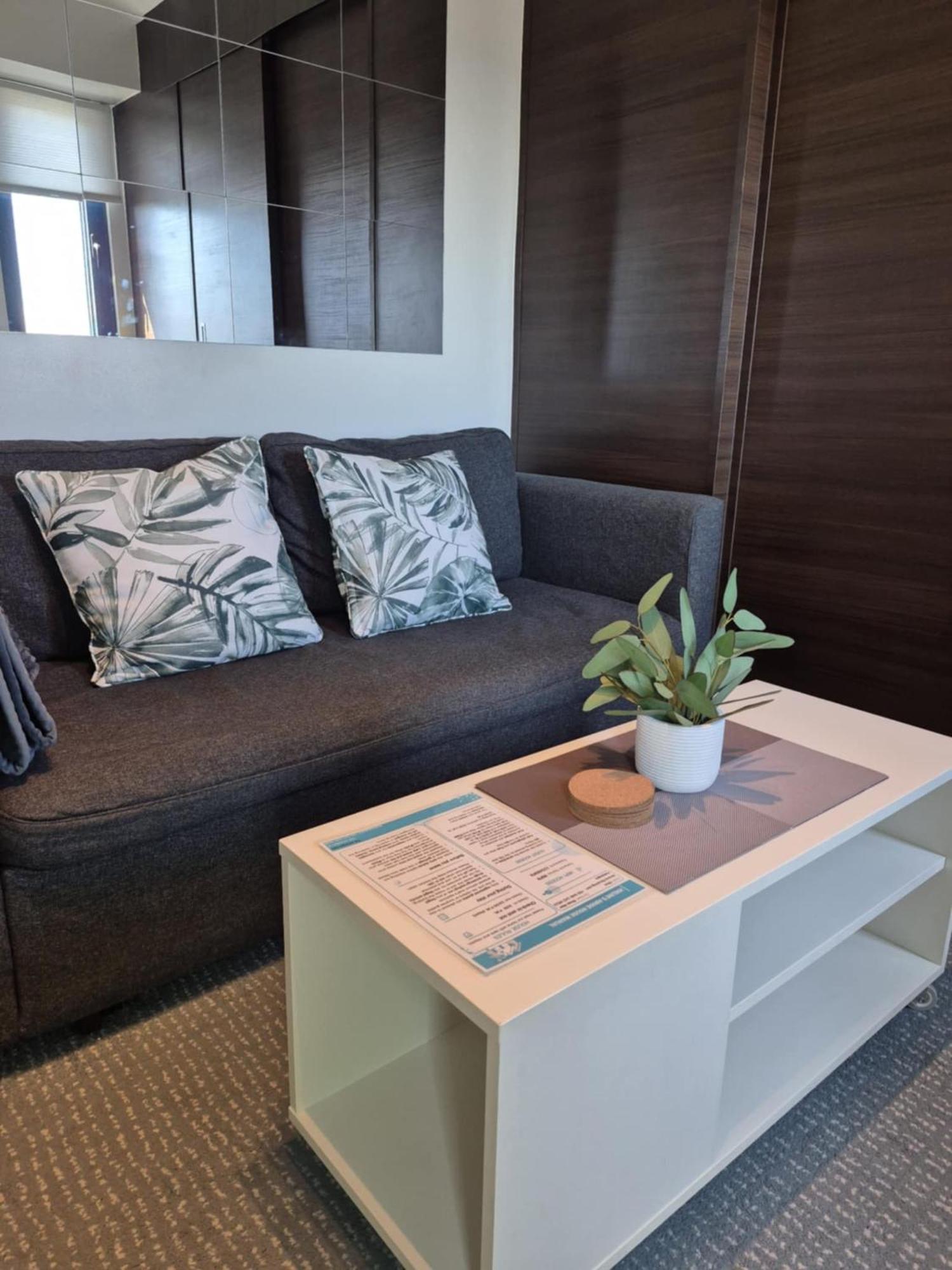 Air Residences Makati - Fully Furnished Condo With Skyline Views! マニラ市 エクステリア 写真